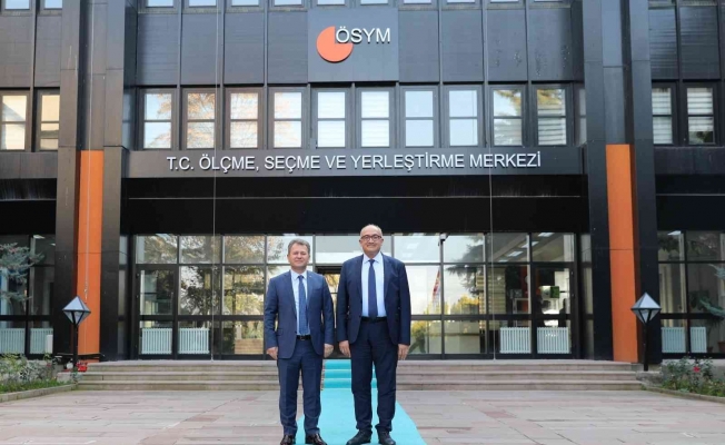 Rektör Ataç ÖSYM Başkanı Prof. Dr. Halis Aygün’ü ziyaret etti