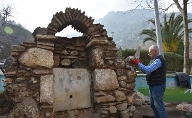 Şehzadeler’in tarihi çeşmelerde restorasyon başladı