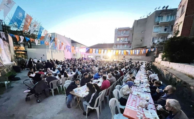 AK Parti Turgutlu’dan 2 bin kişilik teşkilat iftarı