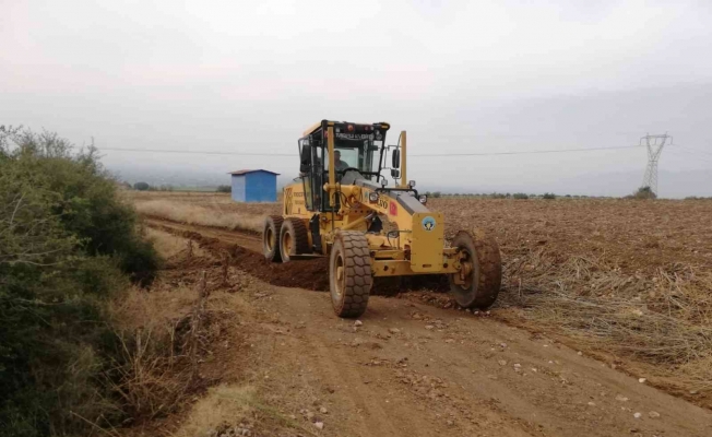 Turgutlu Belediyesi arazi yollarını konfora kavuşturdu