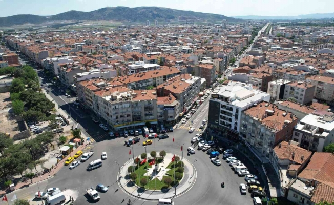 Manisa Büyükşehir Belediyesi Akhisar’a prestij cadde kazandırdı