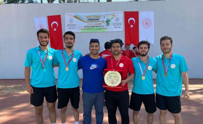 Manisa yurt takımları Türkiye şampiyonalarına damga vurdu