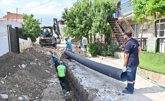 Spil Mahallesi’nde kanalizasyon sorunu çözüme kavuşuyor