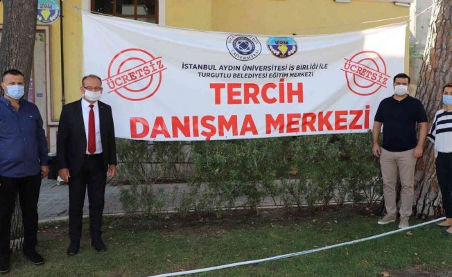 Turgutlu Belediyesi gençlere tercih desteğini bu yılda sürdürecek