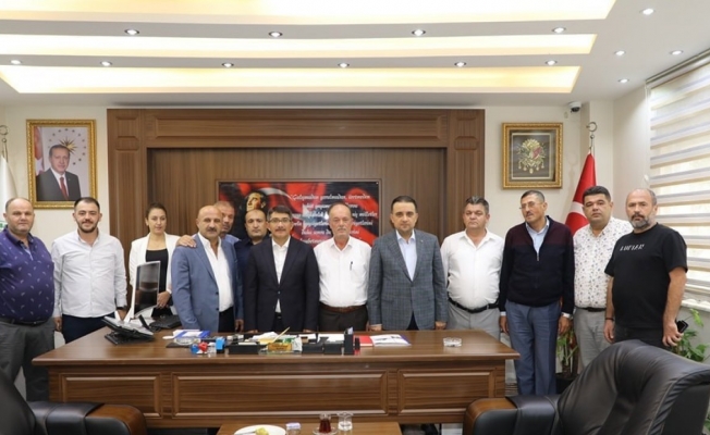 Başkan Çelik ve AK Parti’li Baybatur Taşıyıcılar Kooperatifiyle buluştu