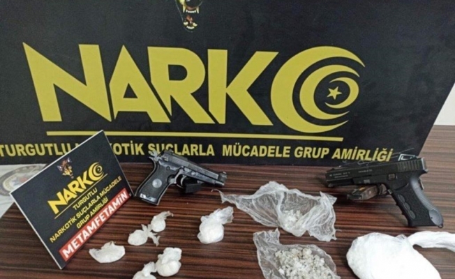 Turgutlu’da uyuşturucu operasyonunda 2 tutuklama