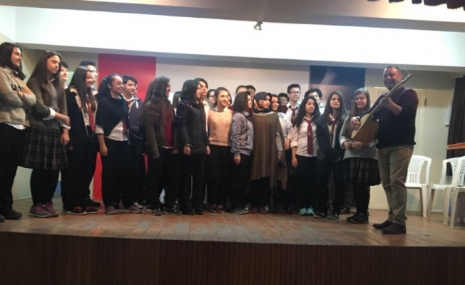 Alaşehir Belediyesi Türk Halk Müziği Korosu kuruyor