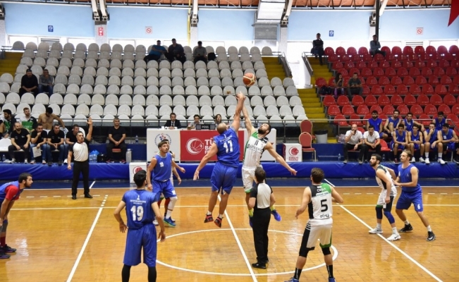 Gemlik, İzmir Büyükşehir Belediyespor’u mağlup etti