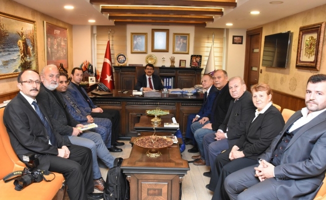 Başkan Çelik, Almanya’daki Türk gazetecileri ağırladı
