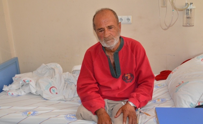 Yunusemre Belediyesi engelli ve yaşlı adama sahip çıktı