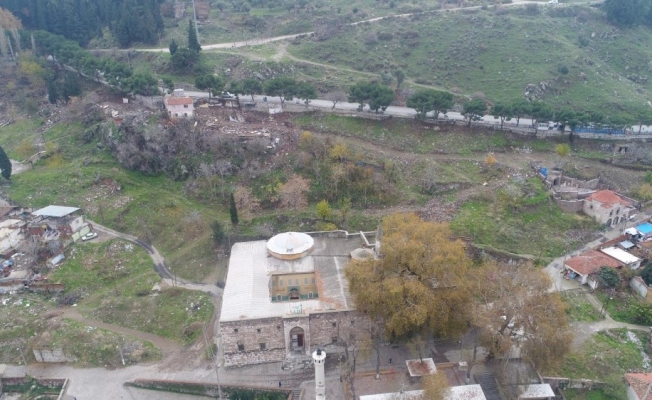 Manisa’daki en eski Türk eseri olan Ulu Caminin heybeti ortaya çıkıyor