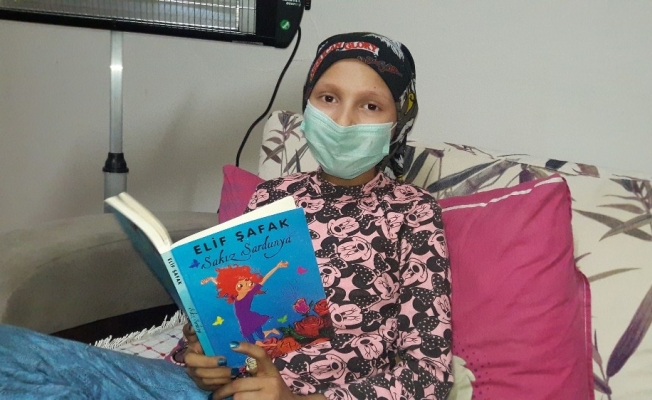(Özel haber) Kanser hastası Fatmanur yardım eli bekliyor
