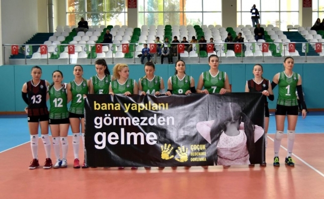 Salihli Belediyespor filede 5. sette kaybetti