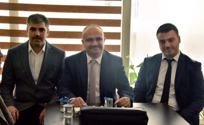 AK Parti’li Mersinli, Alaşehir’de seçim çalışmalarını başlattı