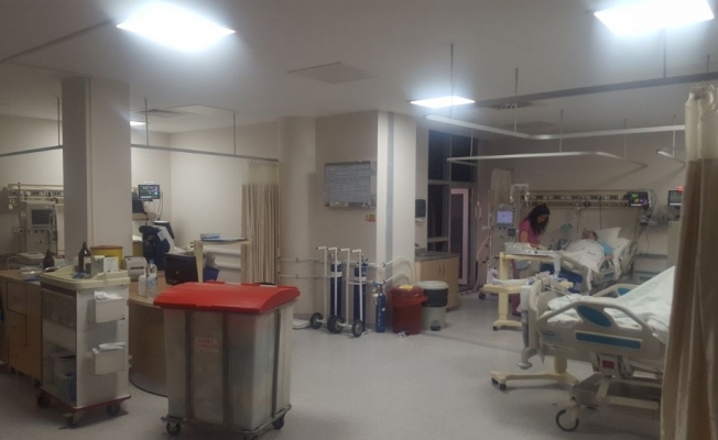 Akhisar Devlet Hastanesinde 3. seviye yoğun bakım hizmeti başladı