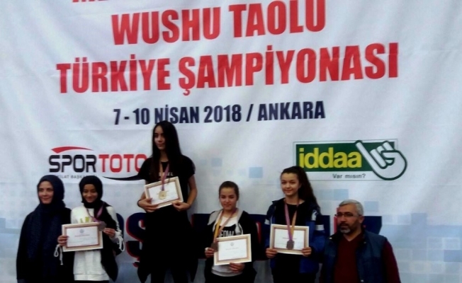 Yunusemreli wushucu Türkiye üçüncüsü oldu