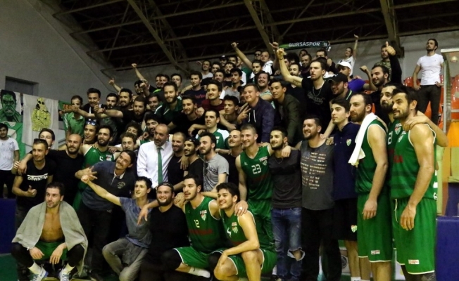 Türkiye Basketbol 1. Ligi play-off: Akhisar Belediye: 69 - Bursaspor Durmazlar: 83