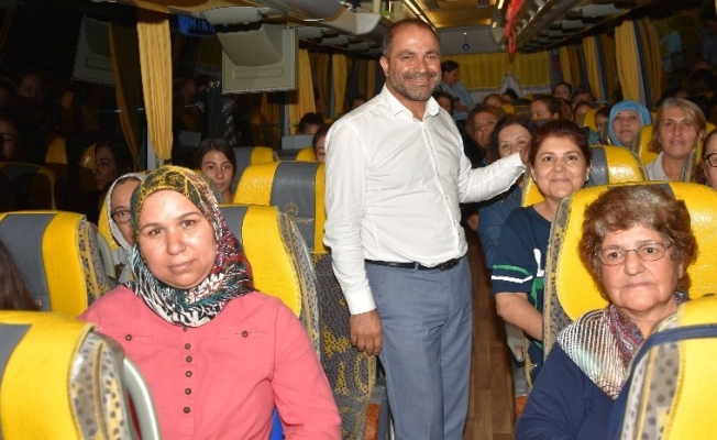 Alaşehir Belediyesinden ’Haydi Kadınlar Çanakkale’ye’