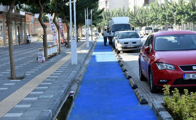 Prestij caddesindeki bisiklet yolu hizmete açıldı