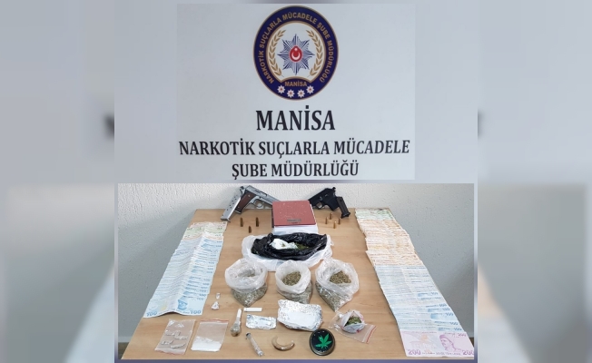 Manisa’da uyuşturucu satıcısı 3 zanlı tutuklandı