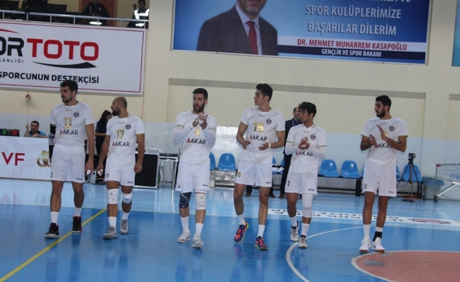 Türkiye Voleybol Federasyonu Efeler Ligi: Jeopark Kula Belediyespor: 0 - İstanbul Büyükşehir B.S.K: 3