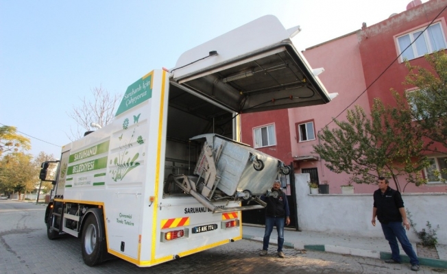 Saruhanlı’da 4 bin çöp konteyneri yıkanıyor