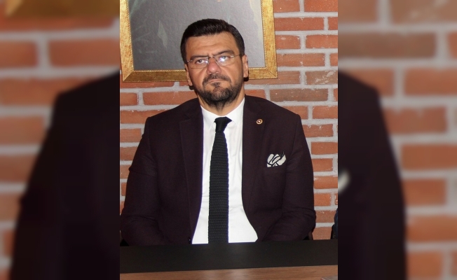İYİ Parti Manisa Milletvekili Tamer Akkal, partisinin ’Millet İttifakı’nda yer alması ve yerel seçimlerde danışılmadan aday çıkarılmasını gerekçe göstererek, partisinden istifa ettiğini açıkladı.