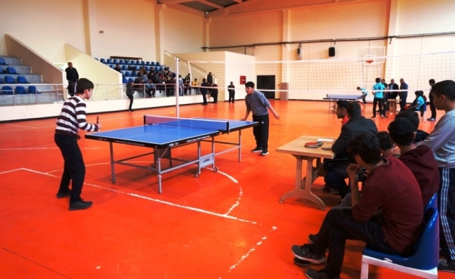 Sarıgöl’de Masa Tenisi Turnuvası düzenlendi