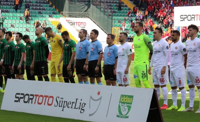 Spor Toto Süper Lig: Akhisarspor: 0 - Antalyaspor: 2 (İlk yarı)