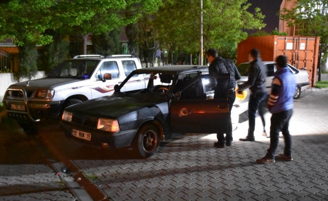 Turgutlu’da otomobile ateş açıldı: 1 yaralı