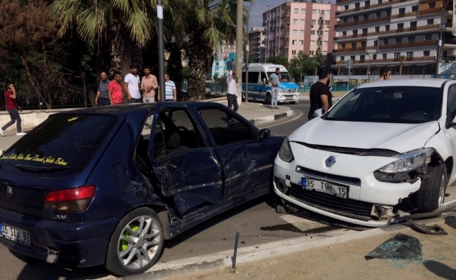 Turgutlu’da trafik kazası: 3 yaralı