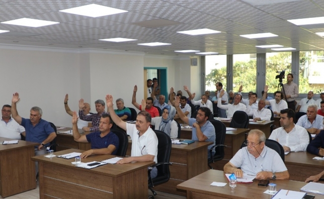 Turgutlu Belediye Meclisi 2 madde için yeniden toplandı