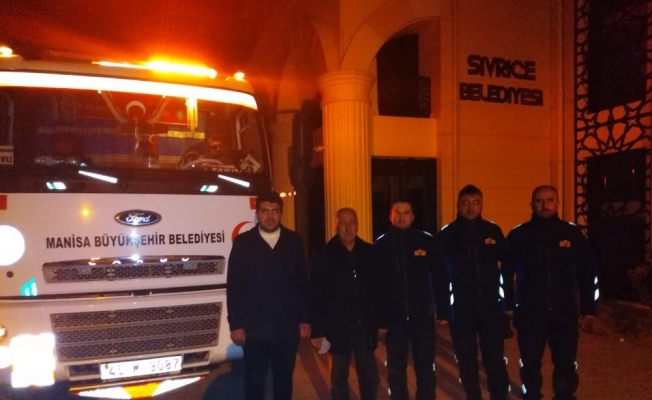 Manisa Büyükşehir Belediyesinin yardım tırı Sivrice’ye ulaştı