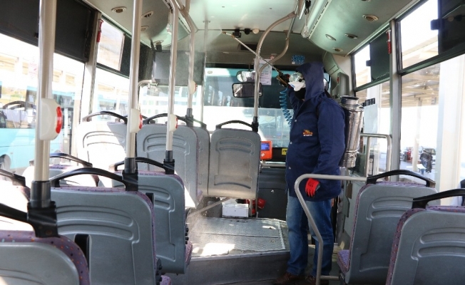 Manisa’da özel halk otobüslerinde korona virüsü önlemi