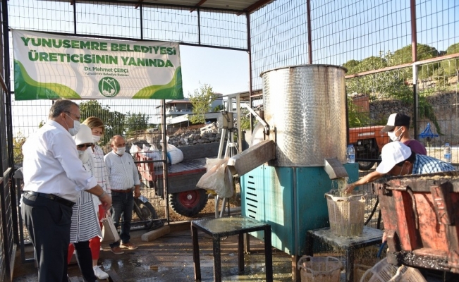 Antep fıstığı kavlatma makinesi Akçaköy’de hizmete girdi