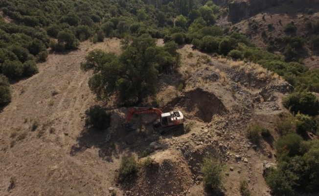 Kaçak kazıya drone destekli operasyon: 4 kişi yakalandı
