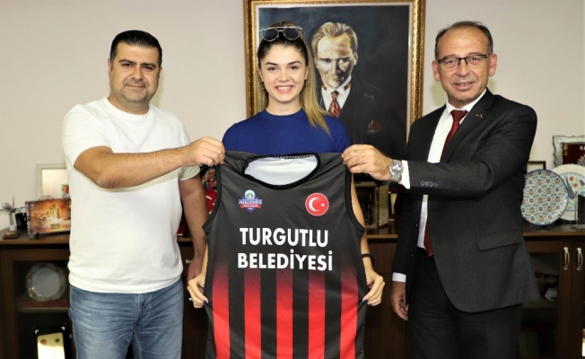 Turgutlu Belediyespor Basketbol Takımına yeni kaptan transferi