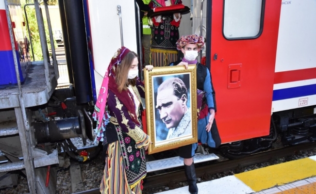 Atatürk’ün Manisa’ya gelişinin 95. yıl dönümü kutlandı