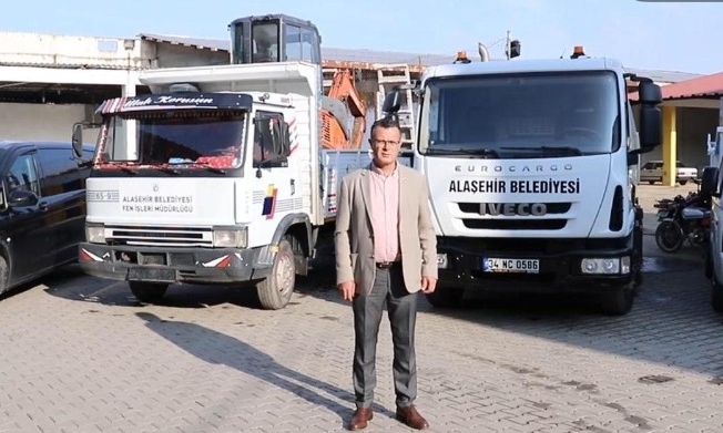 Alaşehir Belediyesi araç filosuna 4 yeni araç daha katıldı