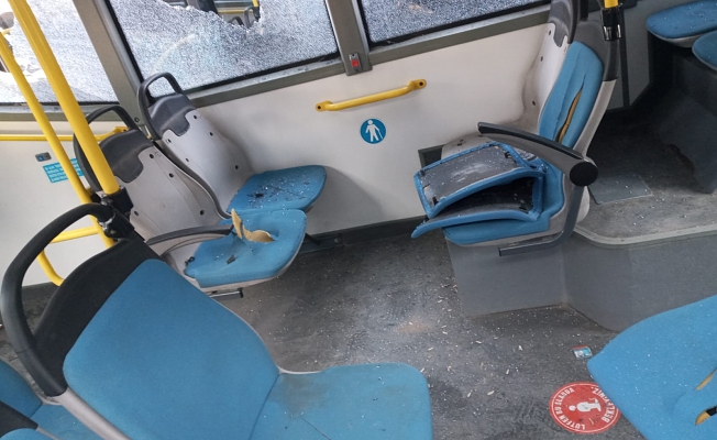 Manisa'da otobüslere saldırı!