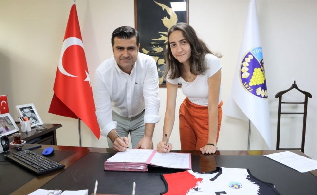 Turgutlu Belediyespor Selen Gamsız’ı renklerine bağladı