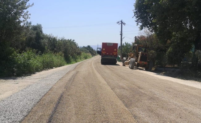 Turgutlu ova yollarındaki asfalt çalışmaları devam ediyor