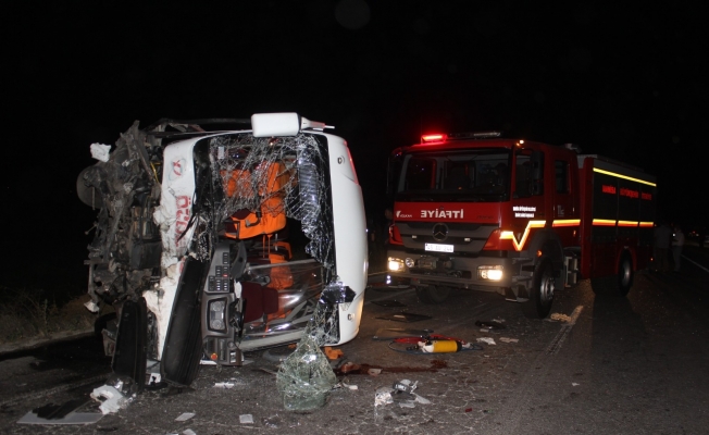 Manisa’da feci kaza: 4 ölü, 5 yaralı