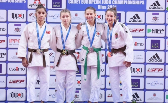 Manisalı judoculardan Letonya’da büyük başarı