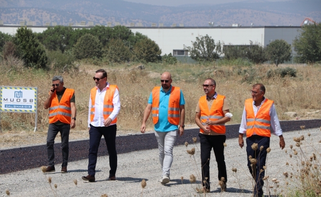 Muradiye OSB’de 2. etap asfaltlama çalışmaları tamamlanıyor