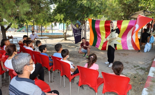 Turgutlu Belediyesi çocukları tiyatroyla buluşturdu