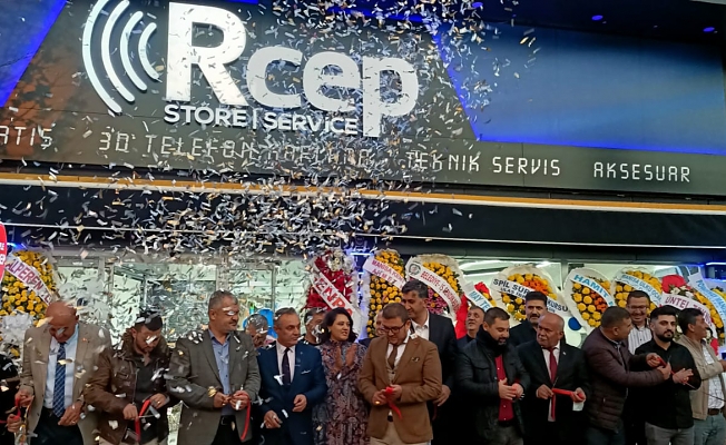 RCep Store’a görkemli açılış