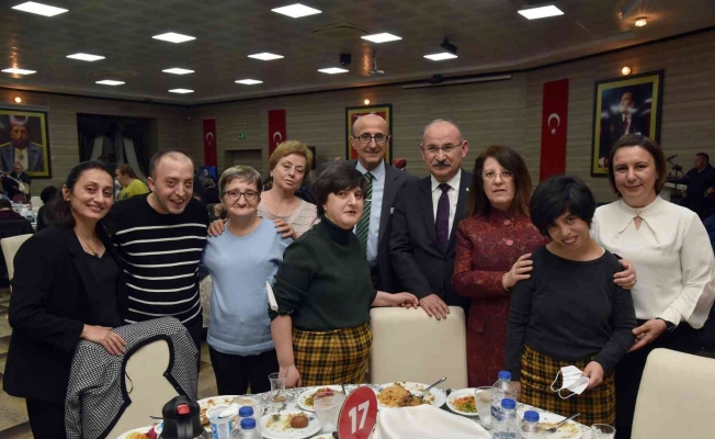 Vali Karadeniz: “Devlet olarak her zaman engelli vatandaşlarımızın yanındayız”