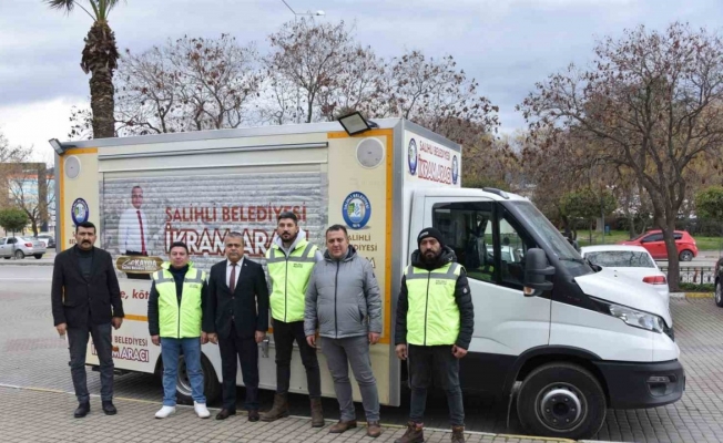 Salihli Belediyesi deprem bölgesine mobil ikram aracı gönderdi
