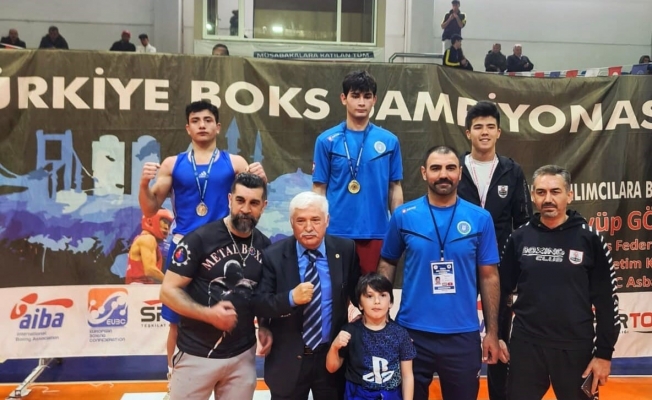 Manisalı boksör Türkiye ikincisi oldu